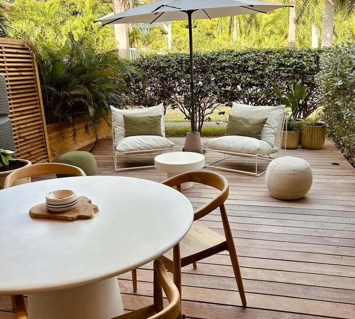 Апартаменты Coconut, Anse Marcel, Beach & Pool